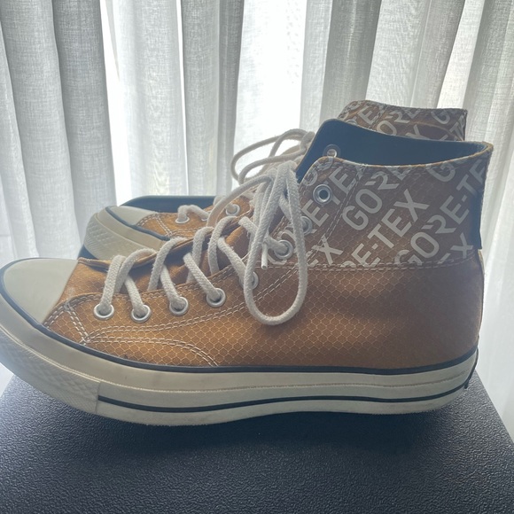 Women’s Brown High Top Converse - Picture 4 of 6